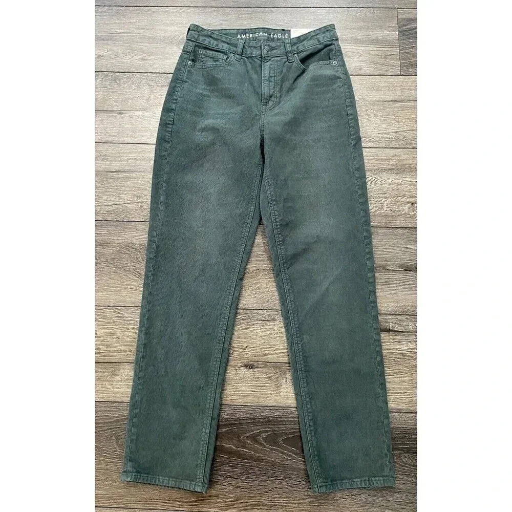 NWT American Eagle Mom Straight Jean Corduory Green Size 2 26 New